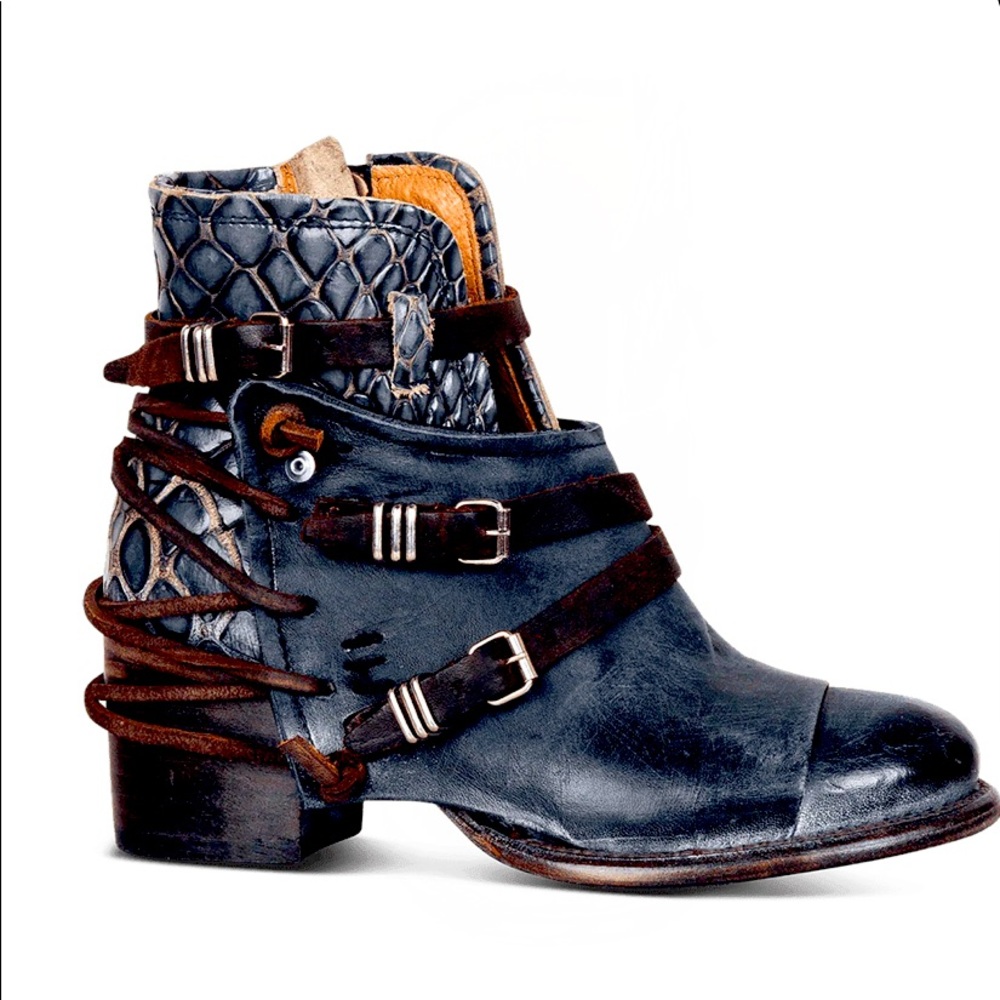 Freebird Navy Crue